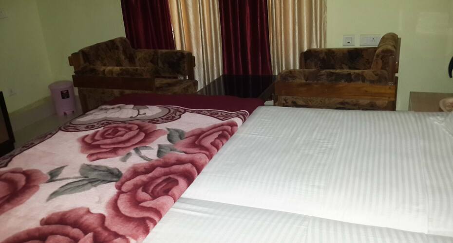 Hotel Gokul Plaza, Bhubaneswar 3